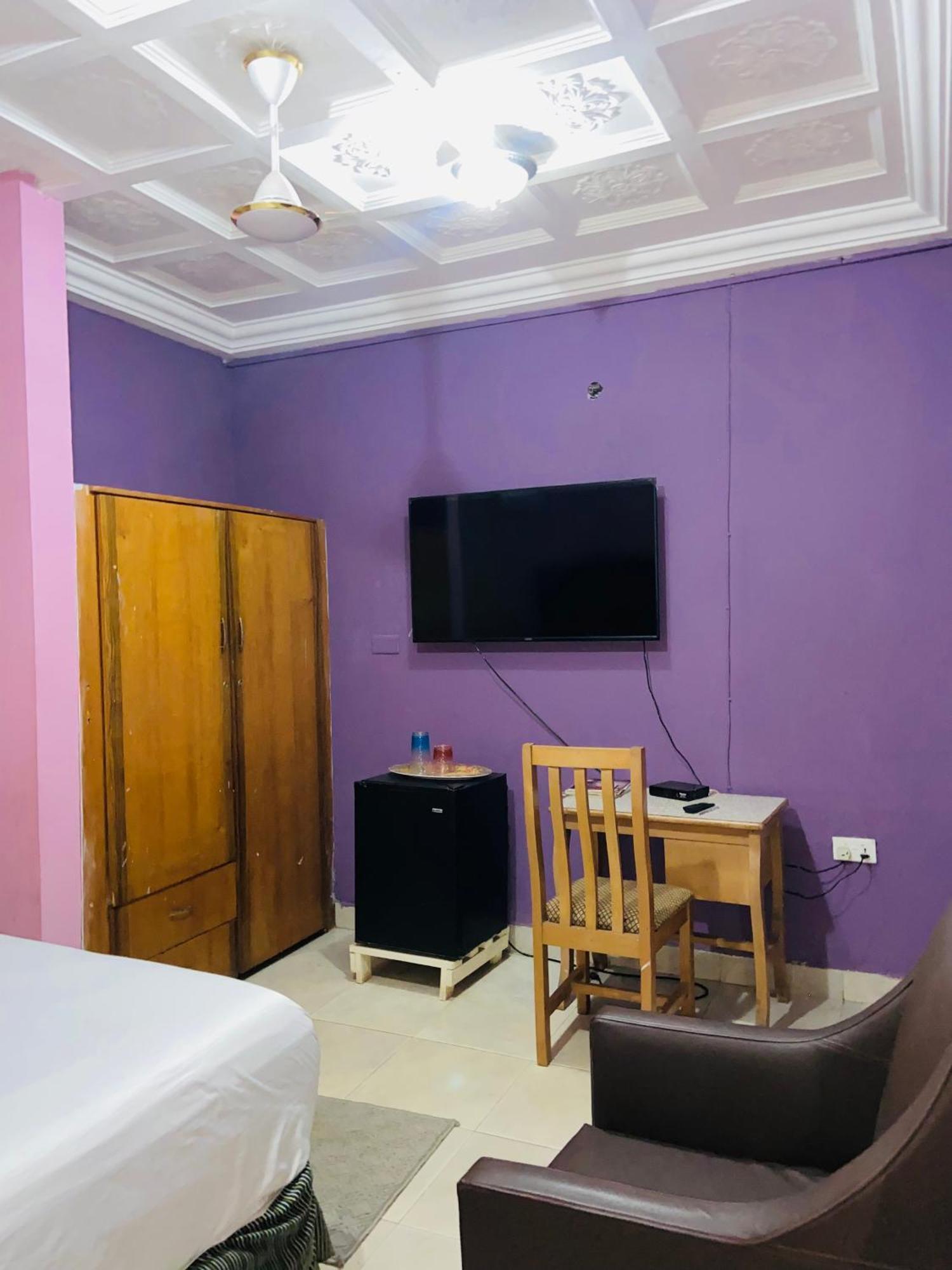 Heavens Gate Hotel Accra Ngoại thất bức ảnh